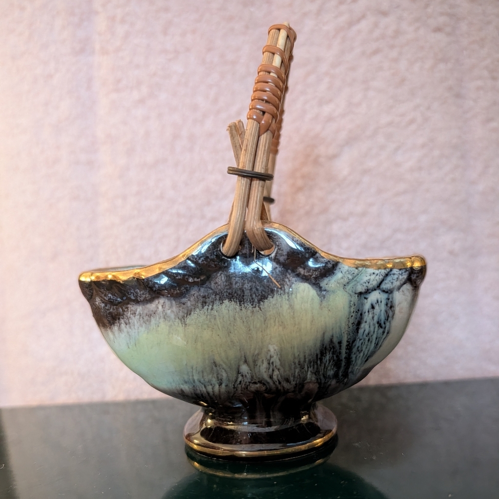 Vtg Bay Keramik Basket